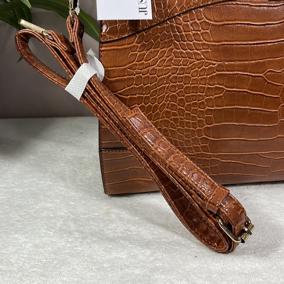 👜🤎🥃 “It’s 5 o’clock Somewhere” 🥃🤎👜 - NWT - Picture 3 of 7